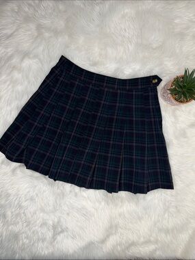 American Eagle plaid pleated schoolgirl skirt size 8
